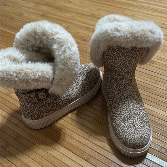 WOMEN'S JOURNEE COLLECTION SIBBY WINTER BOOTS - Picture 1 of 6